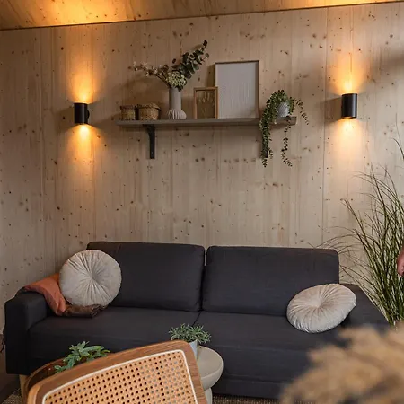 Holiday home Tinyhouse Kamille Meerssen